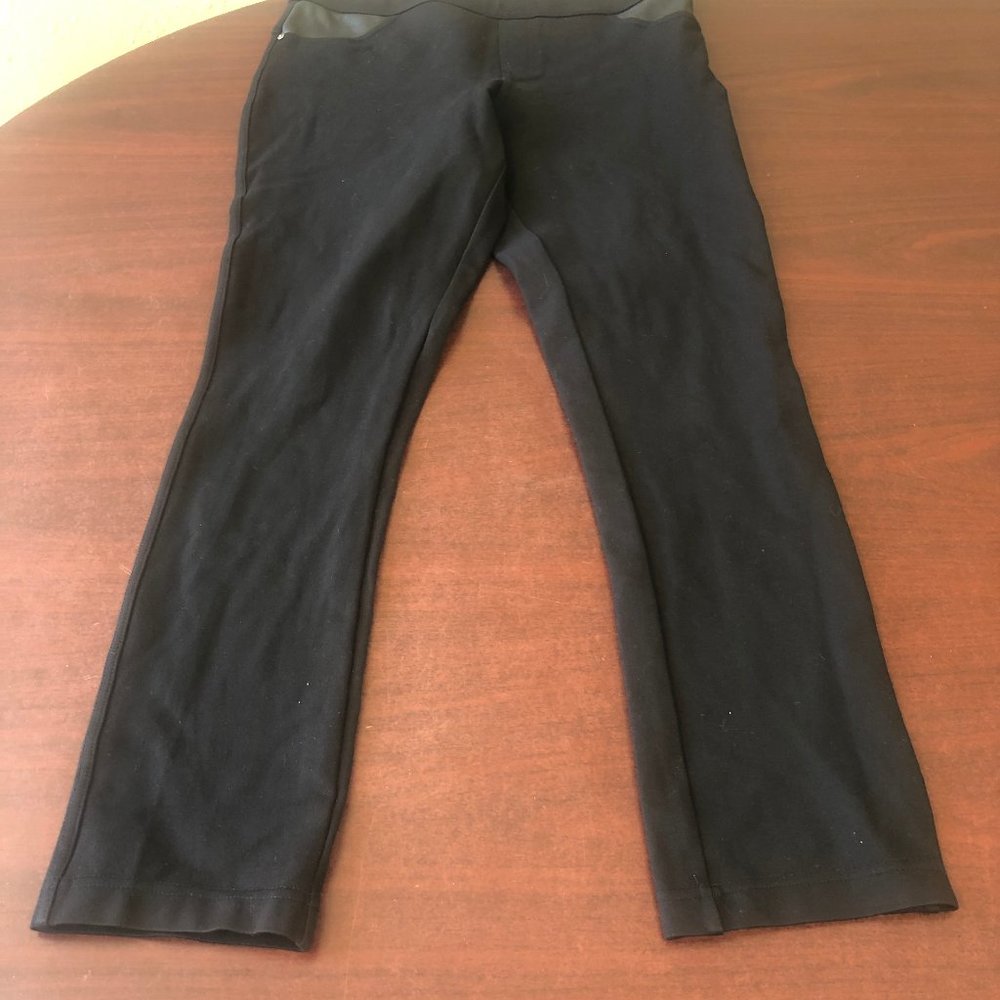 NWOT Dkny Jeans Stretchy W/Pockets